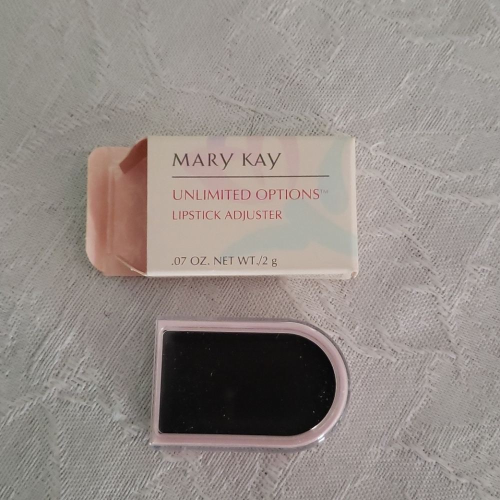 4X HOST PICK. Retired Mary Kay Lipstick Adjuster- Dark Adjuster